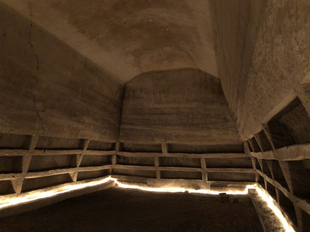 Gravina sotterranea. La storica dispensa del Palazzo dei Duchi di Gravina. Foto: Archivio Associazione culturale GoTellGo. CC BY NC ND