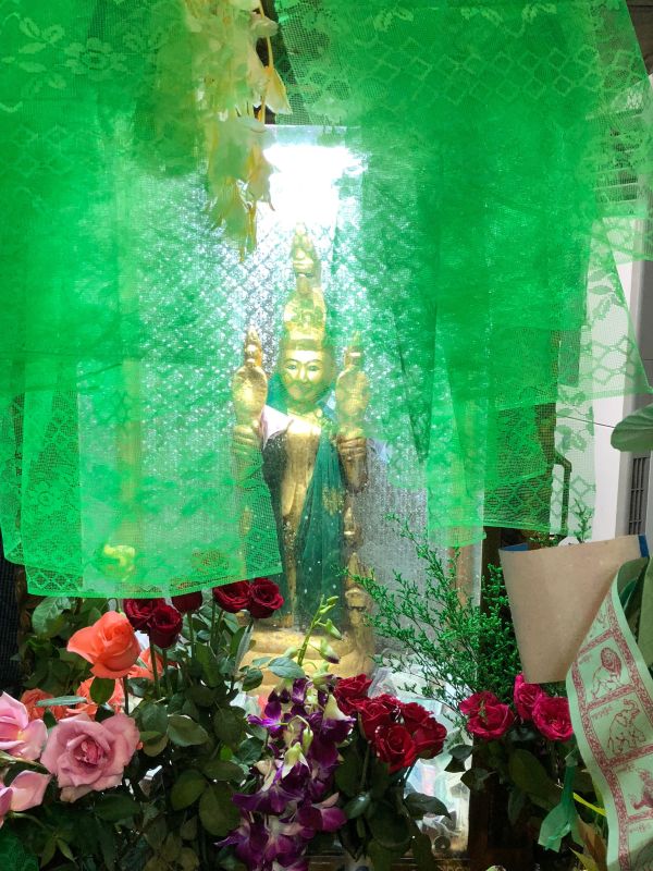 Yangon: il tempio della signora in verde [Foto: GoTellGo, CC BY NC ND]