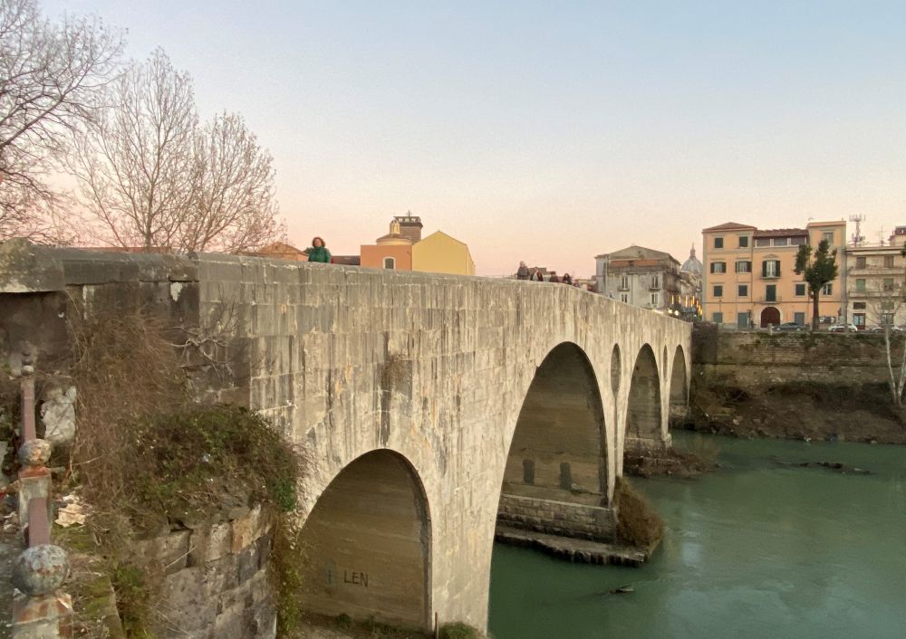 Capua, ponte sul fiume Volturno [Foto: Associazione culturale GoTellGo, CC BY SA ND]