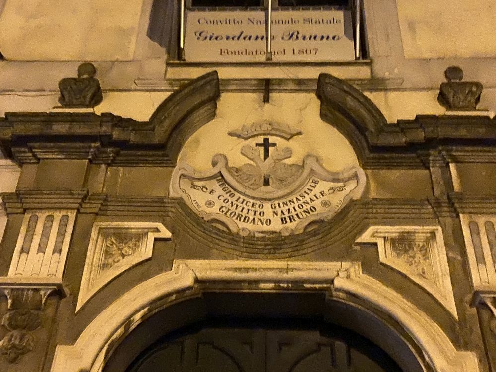 Regio Liceo Ginnasiale e Convitto nazionale Giordano Bruno [Foto: Associazione culturale GoTellGo, CC BY NC ND]