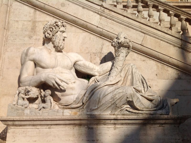 Statua del Tevere, I sec., Piazza del Campidoglio [Foto: Gabriela Häbich, CC BY NC SA]