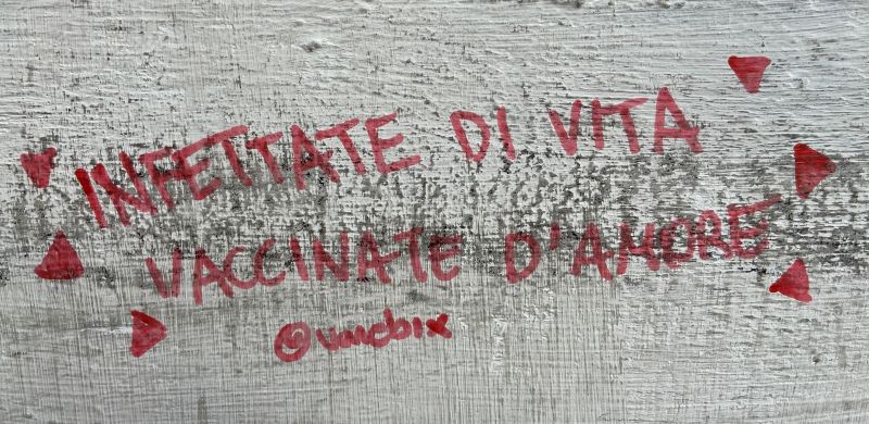 Infettate di vita, vaccinate d'amore, Roma 2020 [Foto: Maria Teresa Natale, CC BY NC SA]