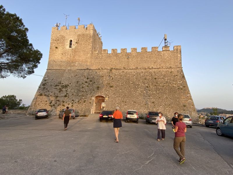 Campobasso: Castel Monforte [Foto: Associazione culturale GoTellGo / Maria Teresa Natale, CC BY NC SA]