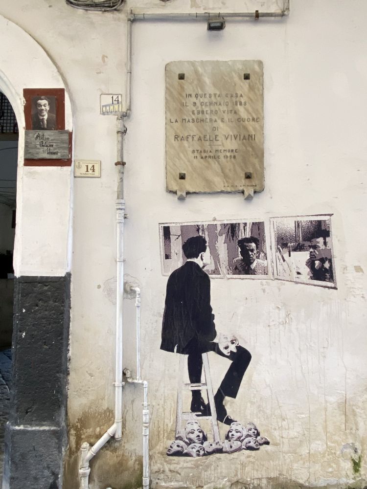 Castellammare di Stabia, la casa natale di Raffaele Viviani [Foto: Associazione culturale GoTellGo / Maria Teresa Natale, CC BY NC SA]