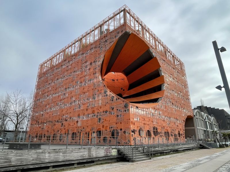 Lione, Cube orange [Foto: Associazione culturale GoTellGo / Maria Teresa Natale, CC BY NC SA]