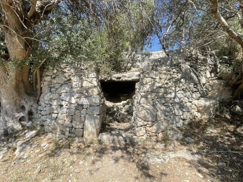 La catacomba di Donnafugata [Foto: Associazione culturale GoTellGo / Maria Teresa Natale, CC BY NC SA]