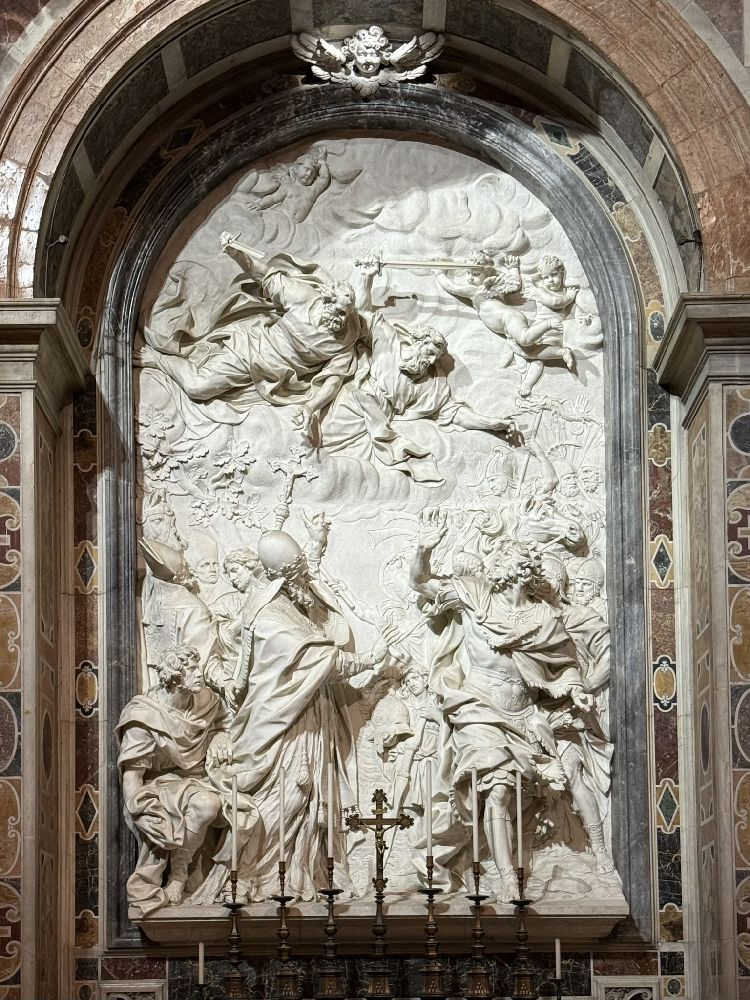 Alessandro Algardi, Pala d'altare presso l'altare di San Leone Magno nella Basilica di San Pietro, raffigurante l'incontro tra Leone I e Attila [Foto: Maria Teresa Natale, CC BY NC SA]
